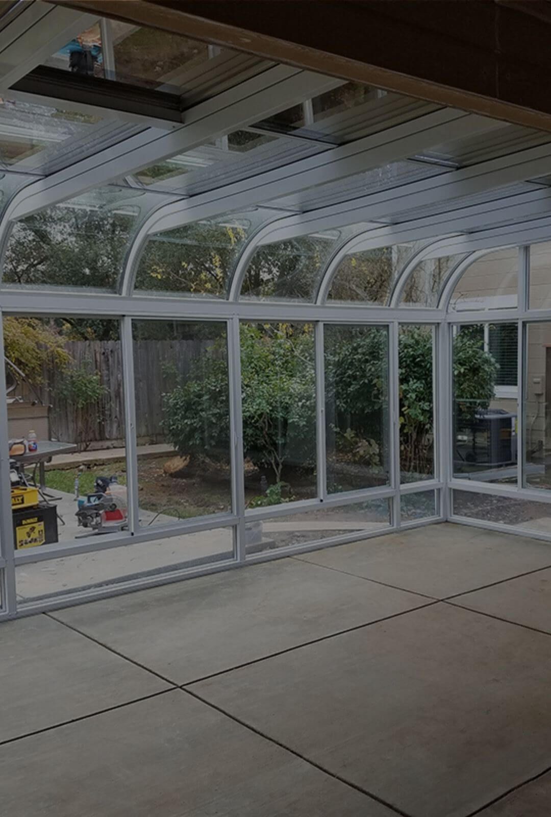 curved-eave sunroom