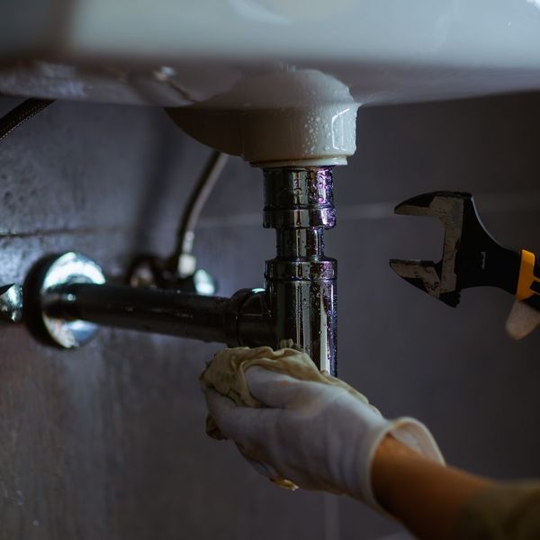 The Importance of Hiring a Licensed Plumber for Your Business - 3.jpg