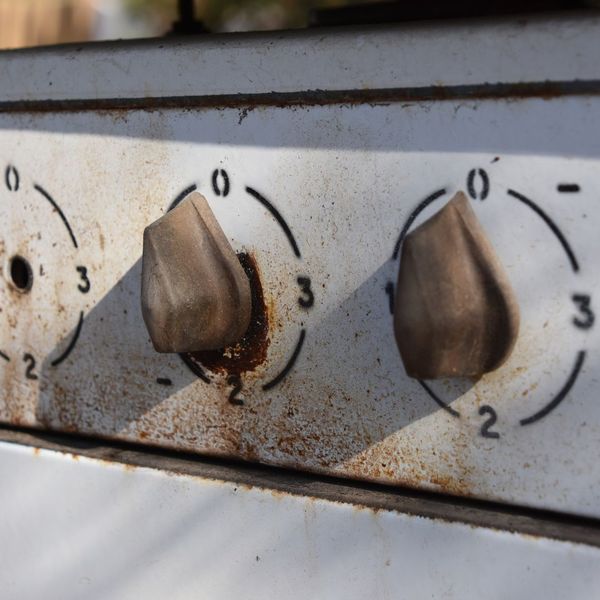 Repair or Replace Your Oven 1.jpg