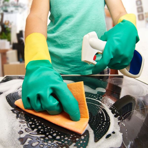 Proper Stovetop Cleaning 1.jpg