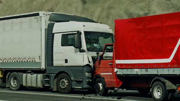 The Importance of Expert Witnesses in Trucking Accident Cases.jpg