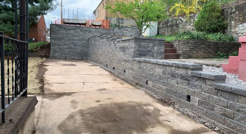 Hero Why VERSALOK Retaining Walls Are Popular.jpg