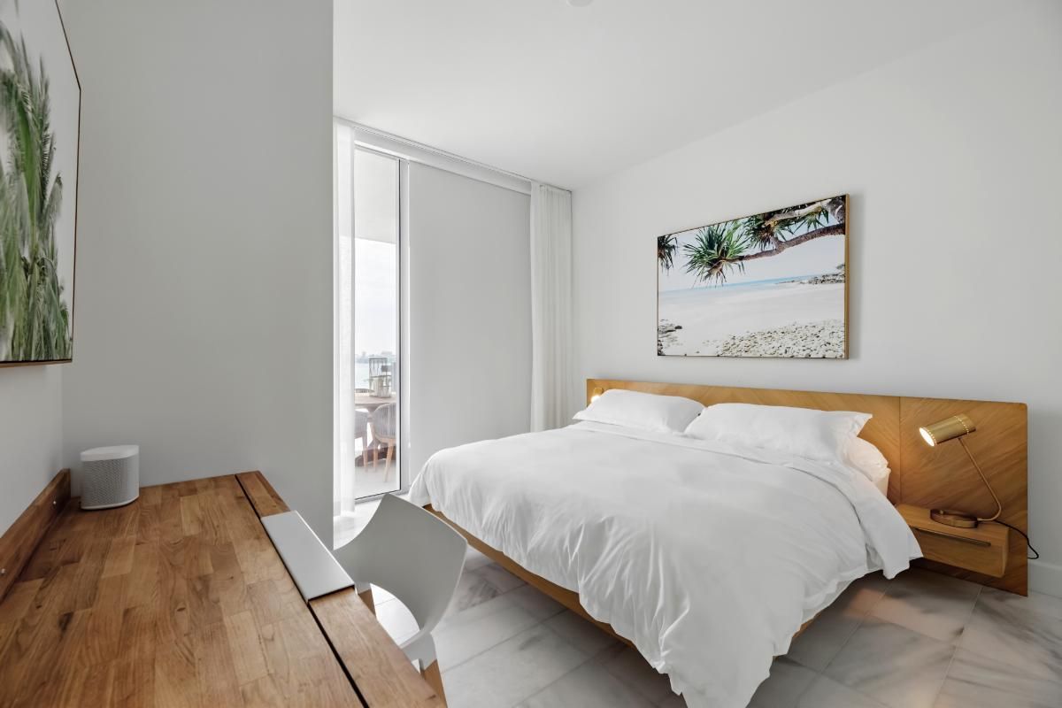 777 NE 26th Terrace_1oakstudios_22.jpg