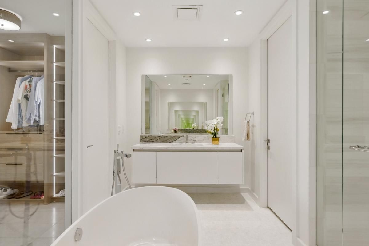 777 NE 26th Terrace_1oakstudios_19.jpg
