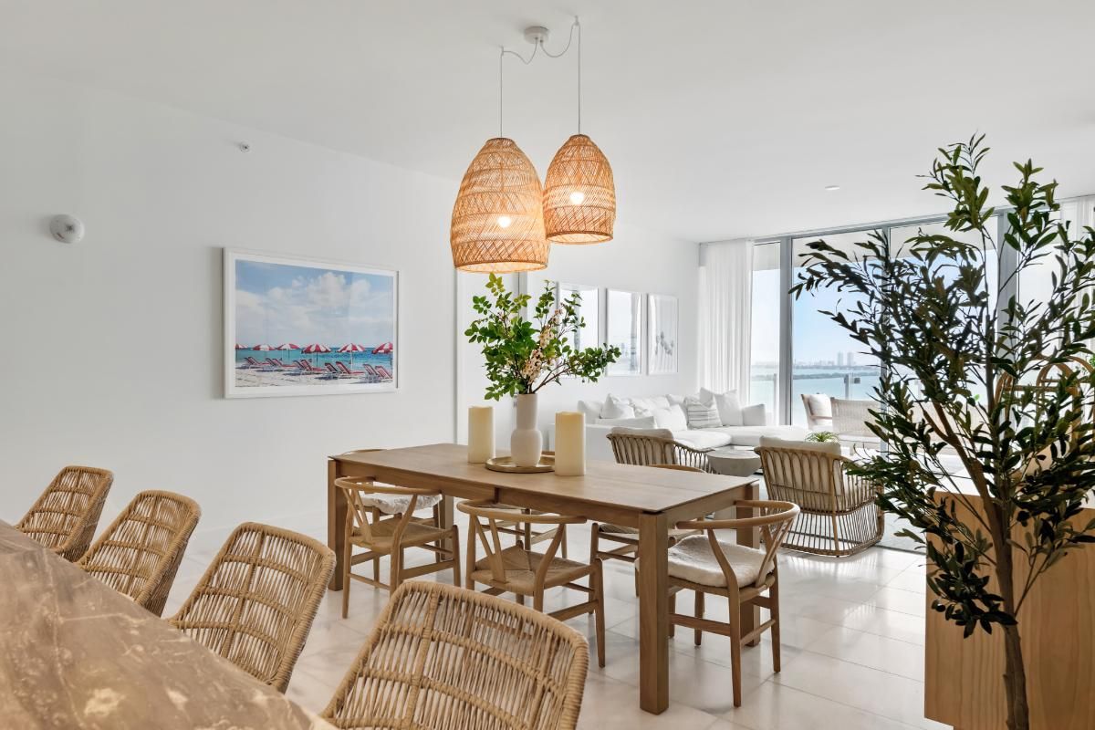 777 NE 26th Terrace_1oakstudios_10.jpg