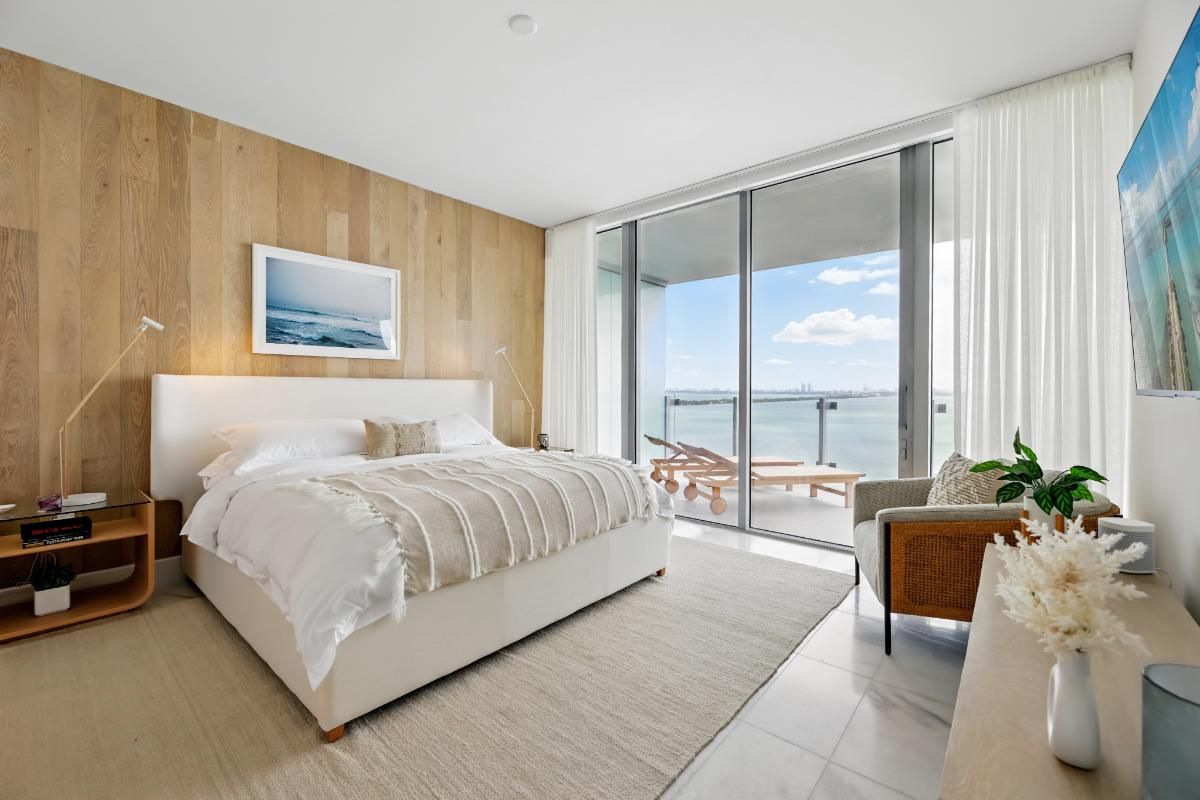 777 NE 26th Terrace_1oakstudios_15.jpg