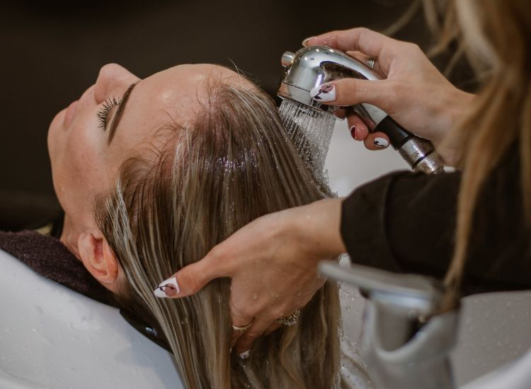 Japanese Head Massage