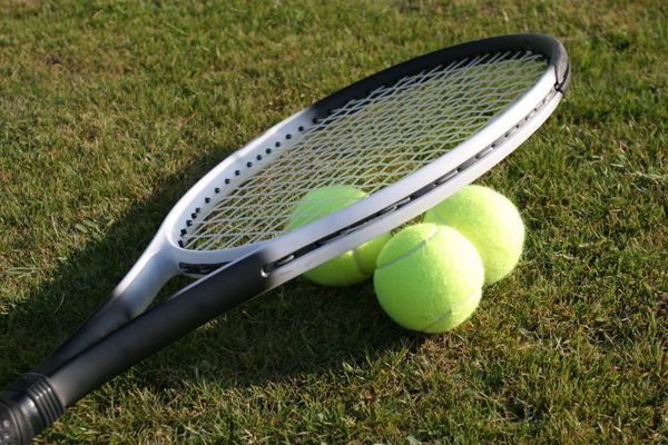 _Choose the Right Tennis Racquet in 2026.jpg
