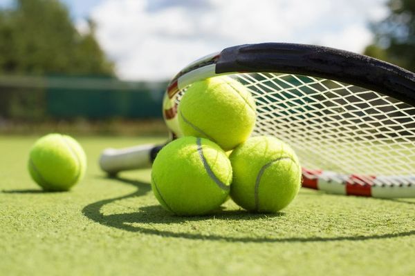 Tennis Restringing Prices and the Hidden Factors Behind Your Final Bill.jpg