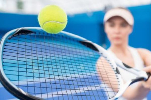 HowToChooseTennisRacquetString.jpg
