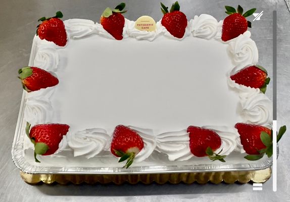 strawberry tres leches.jpg