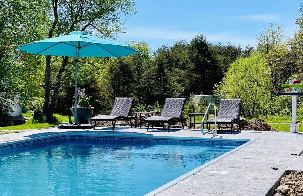 custom pool custom pool