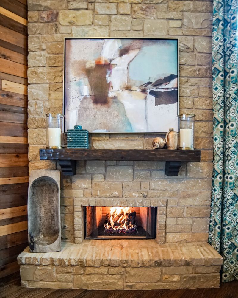 Fireplace.jpg