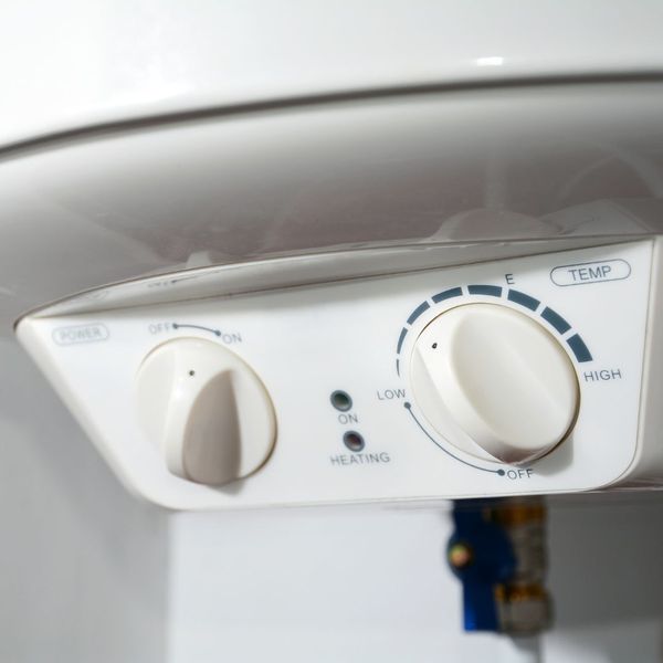 EssentialTipsAvoidTanklessWaterHeaterRepairs-4.jpg