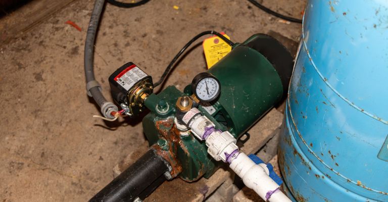 4 Common Sewer Pump Problems and How to Fix Them.jpg