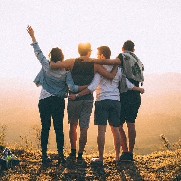 happy friends