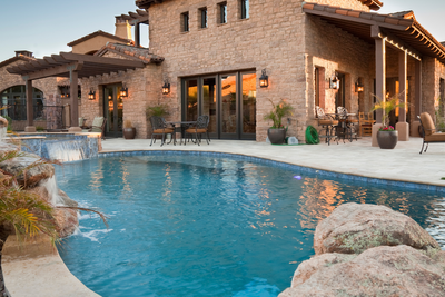 CUSTOM POOL INSTALLATION