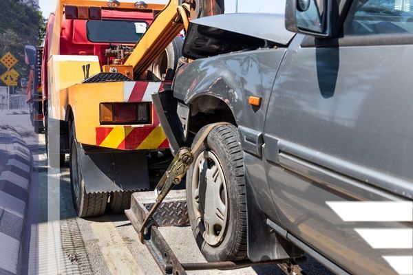 vehicle recovery for an accident vehicle recovery for an accident