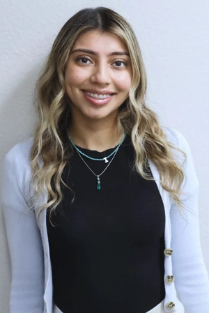 Ivette Renteria, AMFT