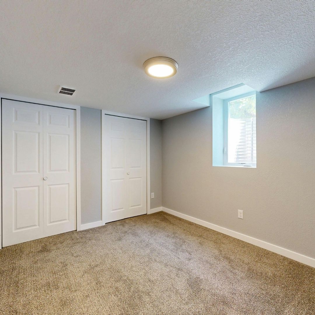clean bedroom carpet 