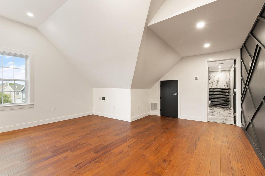 347 Riverside Ave Unit 1 Medford MA 02155 USA-021-019-21 Bedroom5-MLS_Size.jpg