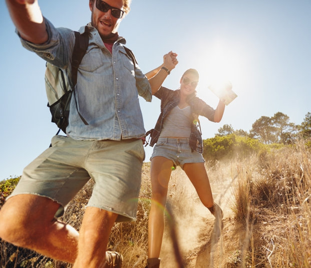 fun-hiking-couple-5dfb8a027c566.png