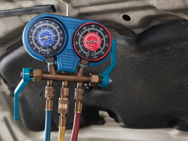Pressure valves