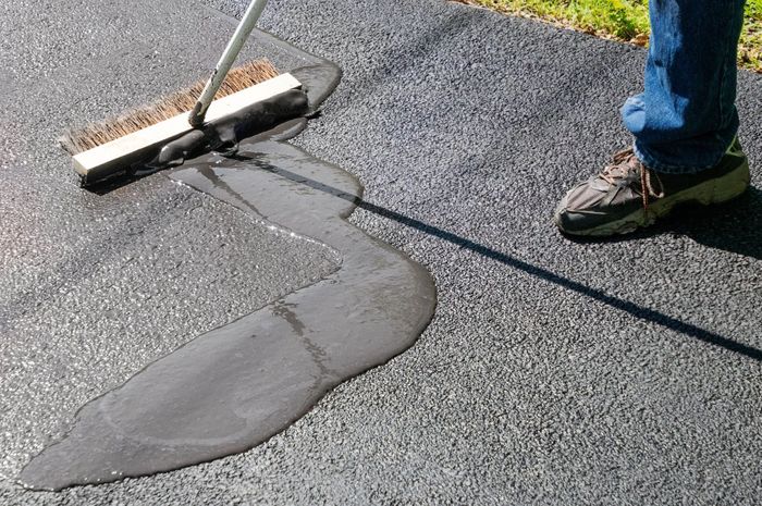 Image of asphalt sealing