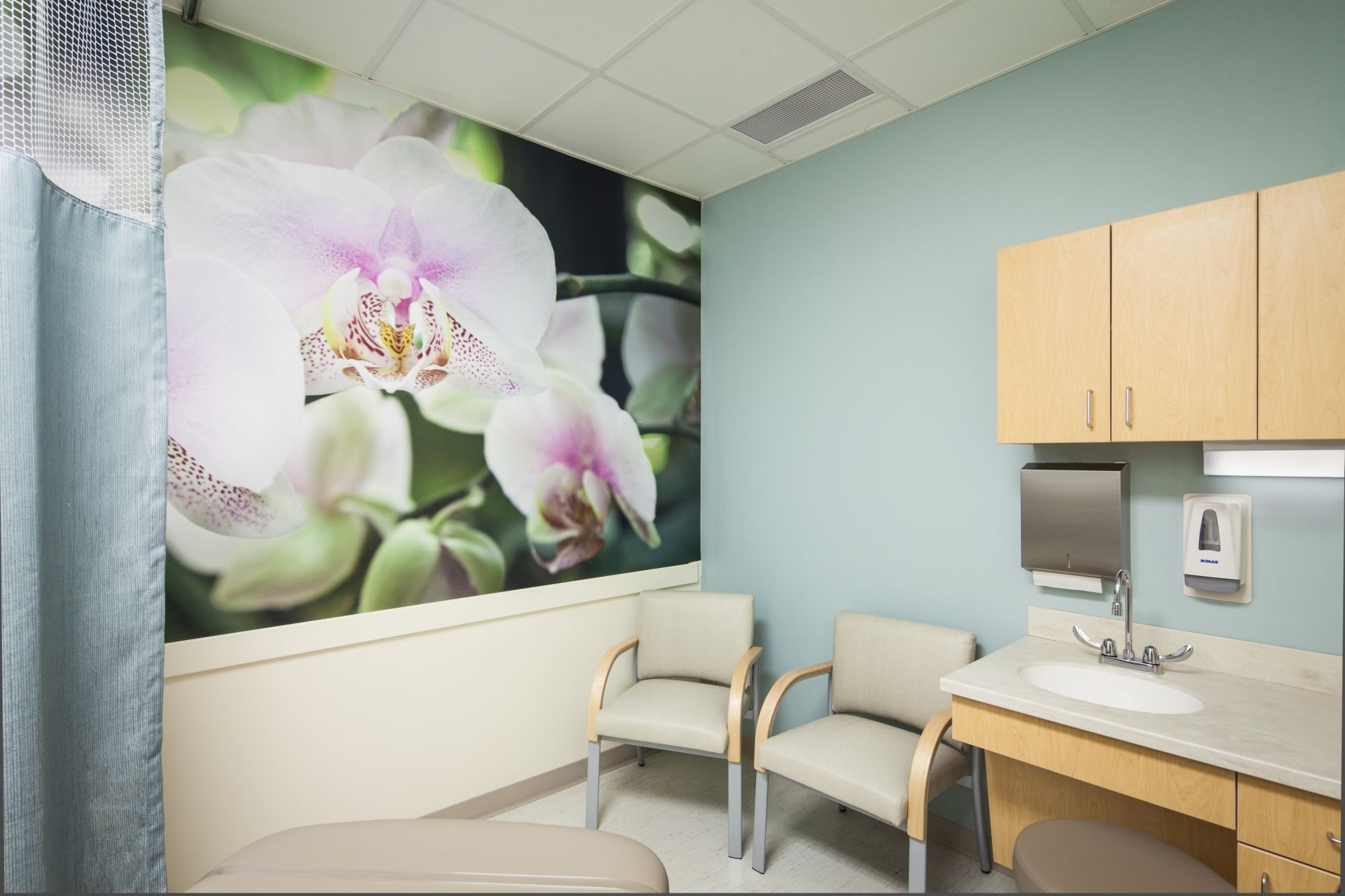 20140219_UCH_Lone_Tree_Breast_Center_0001_HiRes.jpg
