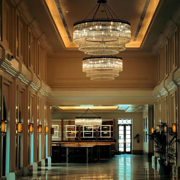 hotel lobby lighting