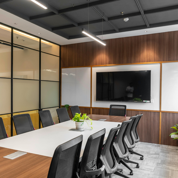 Attracting the _Hybrid_ Worker 2.png