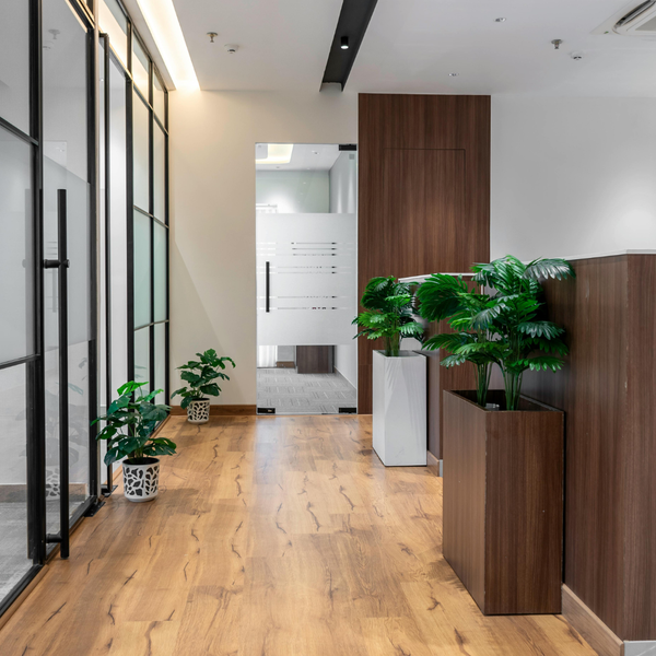 Attracting the _Hybrid_ Worker 3.png