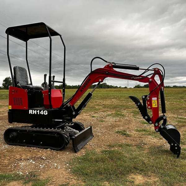 A Comprehensive Look at KYMRON Excavators from M Cross C Equipment_ Features & Benefits - 2.jpg