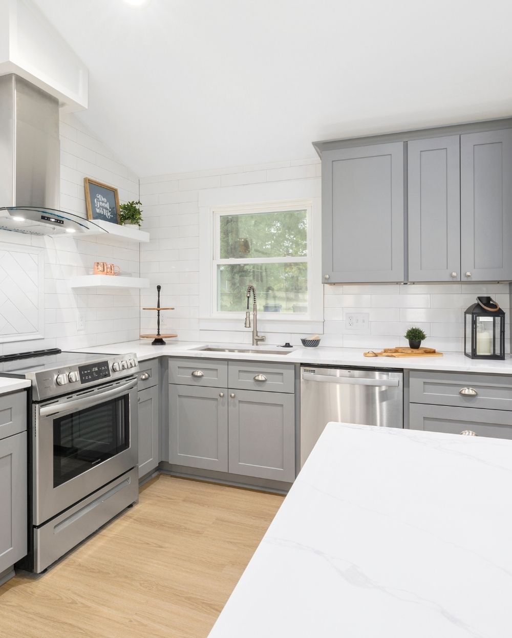 CABINET REFACING