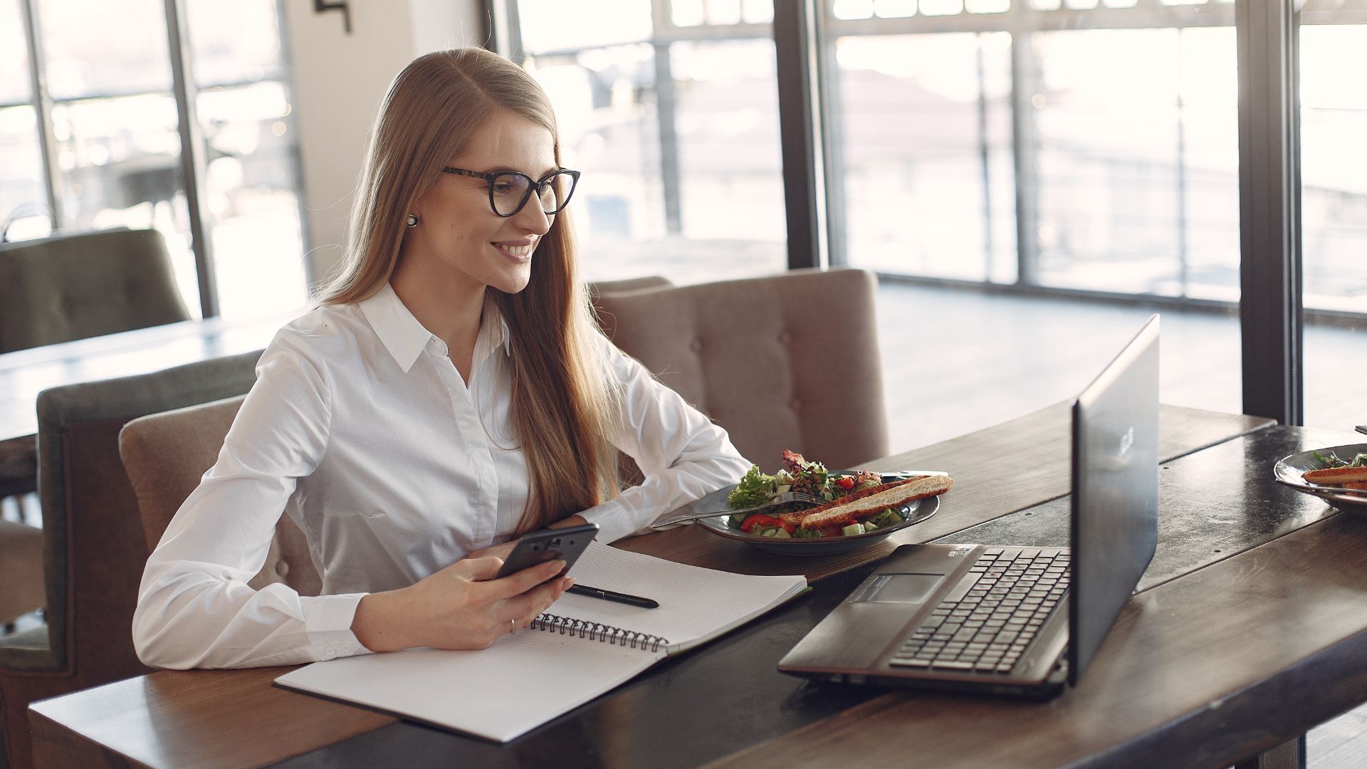 Gourmet Workdays Elevating Lunch Time with Micromarkets header.jpg