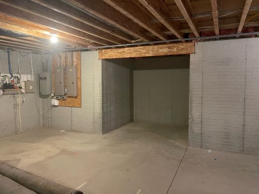 ackerly corner pool table before.JPG