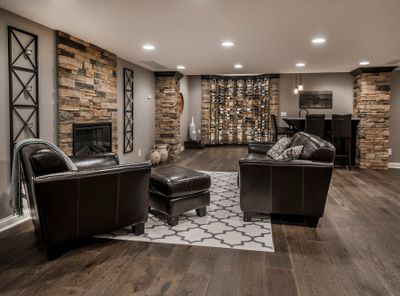 Copy of homepagestraightonafterreplacementwithsemiblurred.jpg