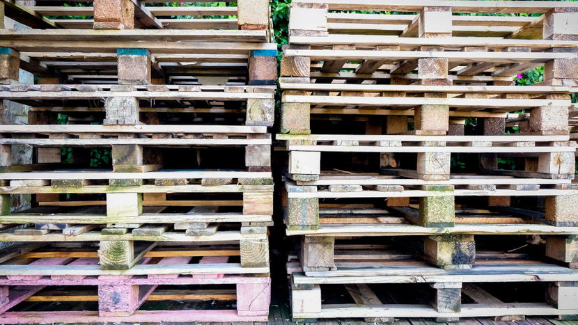 Experience the Advantages and Power of Full Pallet Shipping Hero.jpg