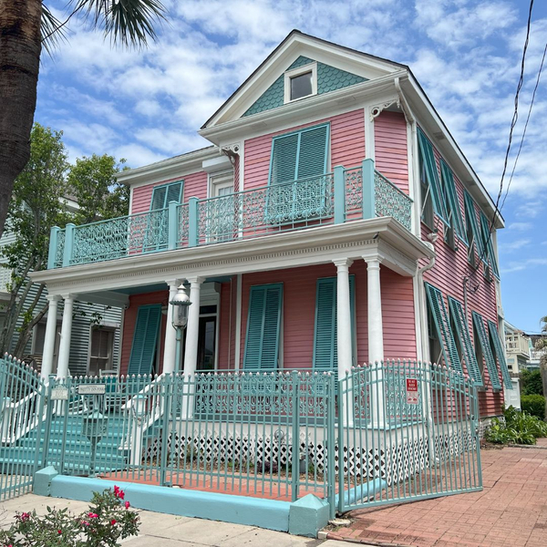 Bahama Shutters