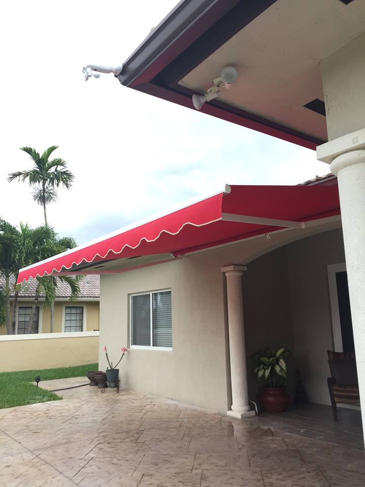 Red Universal Awning (1).jpg