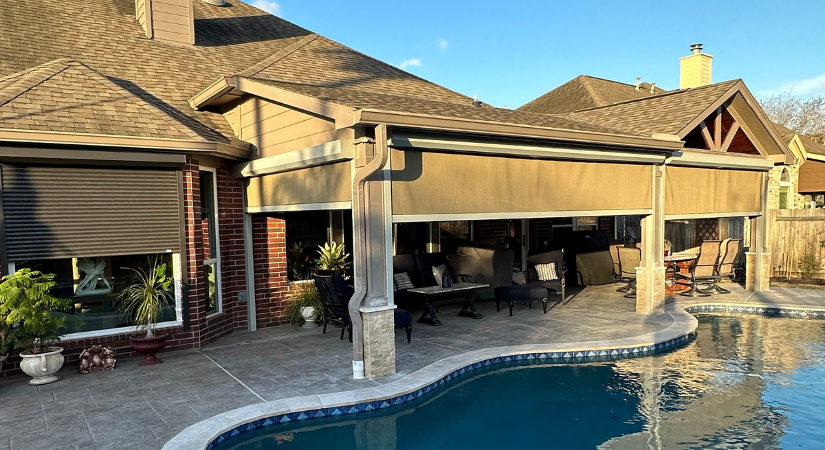 Transform Your Patio Into a Versatile Outdoor Space With Motorized Screens.jpg