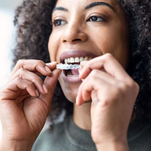 CaringForInvisalignAligners-2.jpg