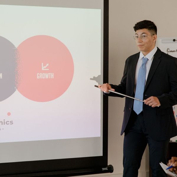 How Executive Coaching Transforms Decision Making Skills.jpg