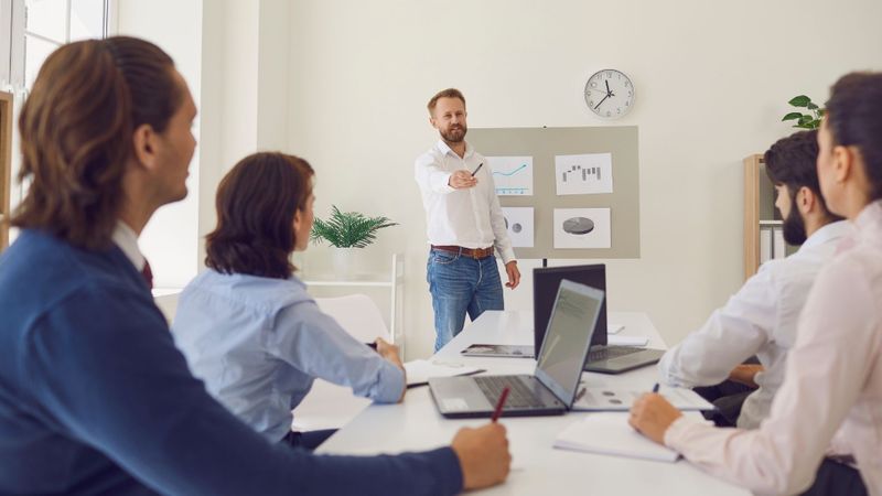 How Executive Coaching Transforms Decision Making Skills hero.jpg