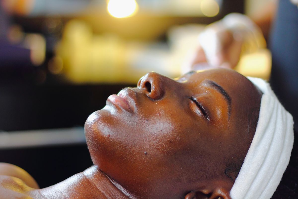Skin Care Specialist facial treatment training at Summit Salon Academy Tampa