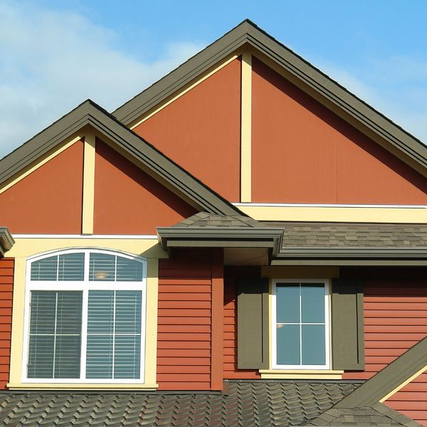 a home with seamless gutters Seamless Aluminum Gutters Vs. Traditional (2).jpg