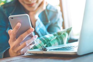 Mobile Optimization_ 10 Key Practices for a Seamless User Experience-Thumb.jpg