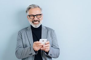 8 Reasons to Take Advantage of SMS Marketing-Thumb.jpg