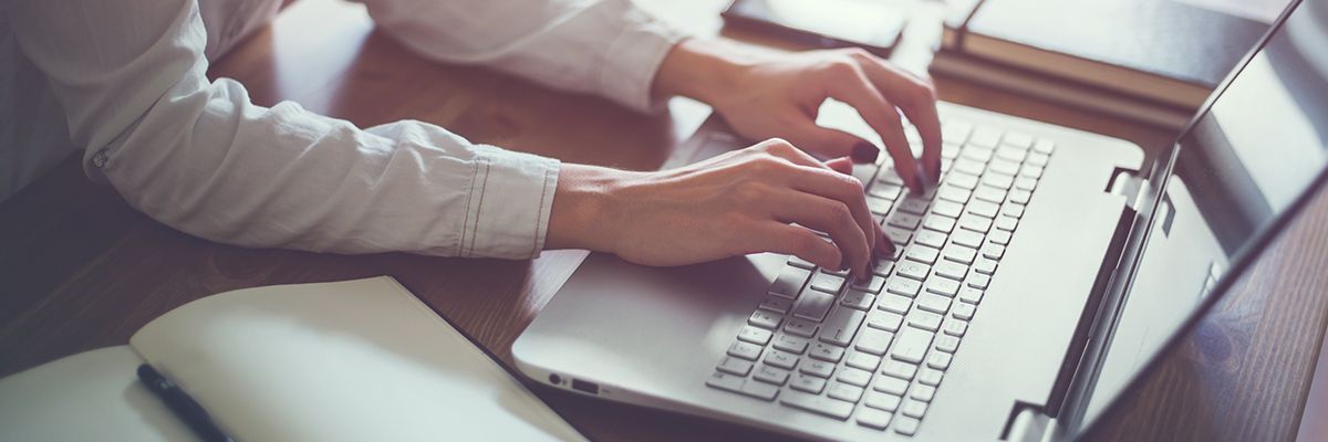 The Benefits of Integrating Chatbots Into Your WebsiteFeatured.jpg