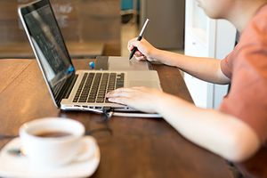 Achieving Minimalism in Small Business Web Design Less is More-Thumb.jpg